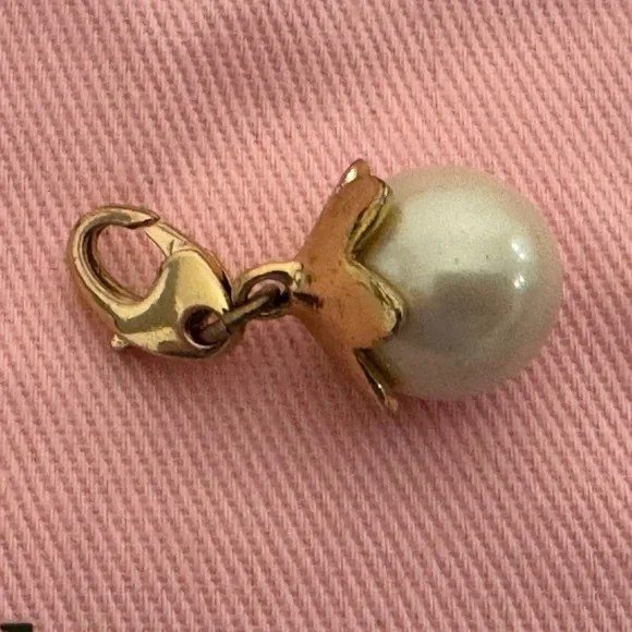 KATE SPADE Large Pearl 12 KT Plated Vintage Charm (No Bracelet)